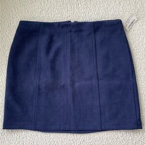 Beautiful navy blue suede miniskirt by The Impeccable Pig. NWT! Size large.